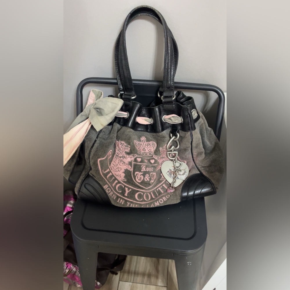Vintage Gray and Pink Juicy Couture Daydreamer Bag
